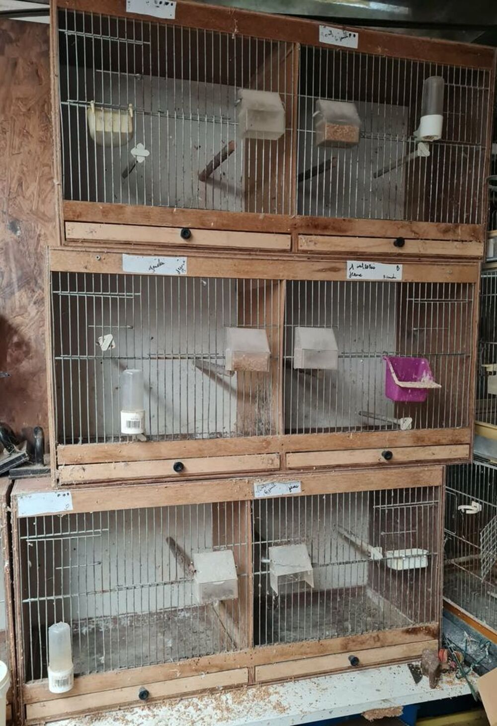 Cages avec s&eacute;paration Meubles