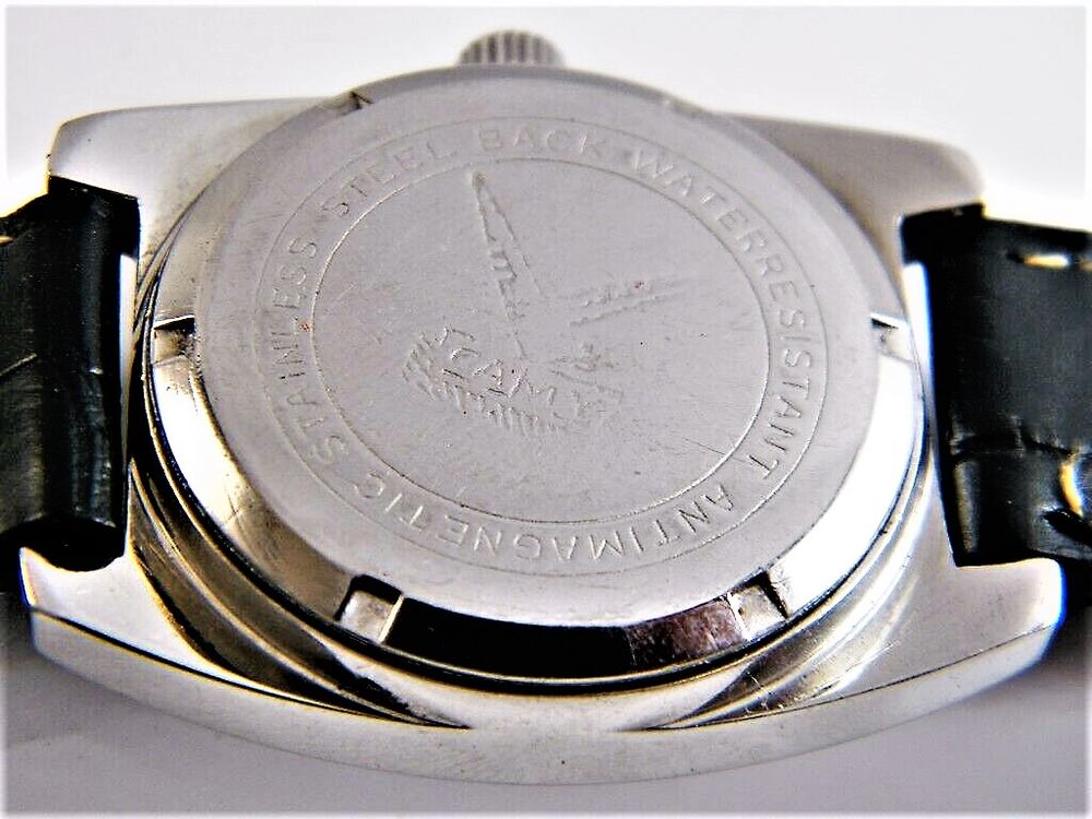 CAMY Gen&egrave;ve montre m&eacute;canique Suisse unisexe 1985 CAM1014 Bijoux et montres