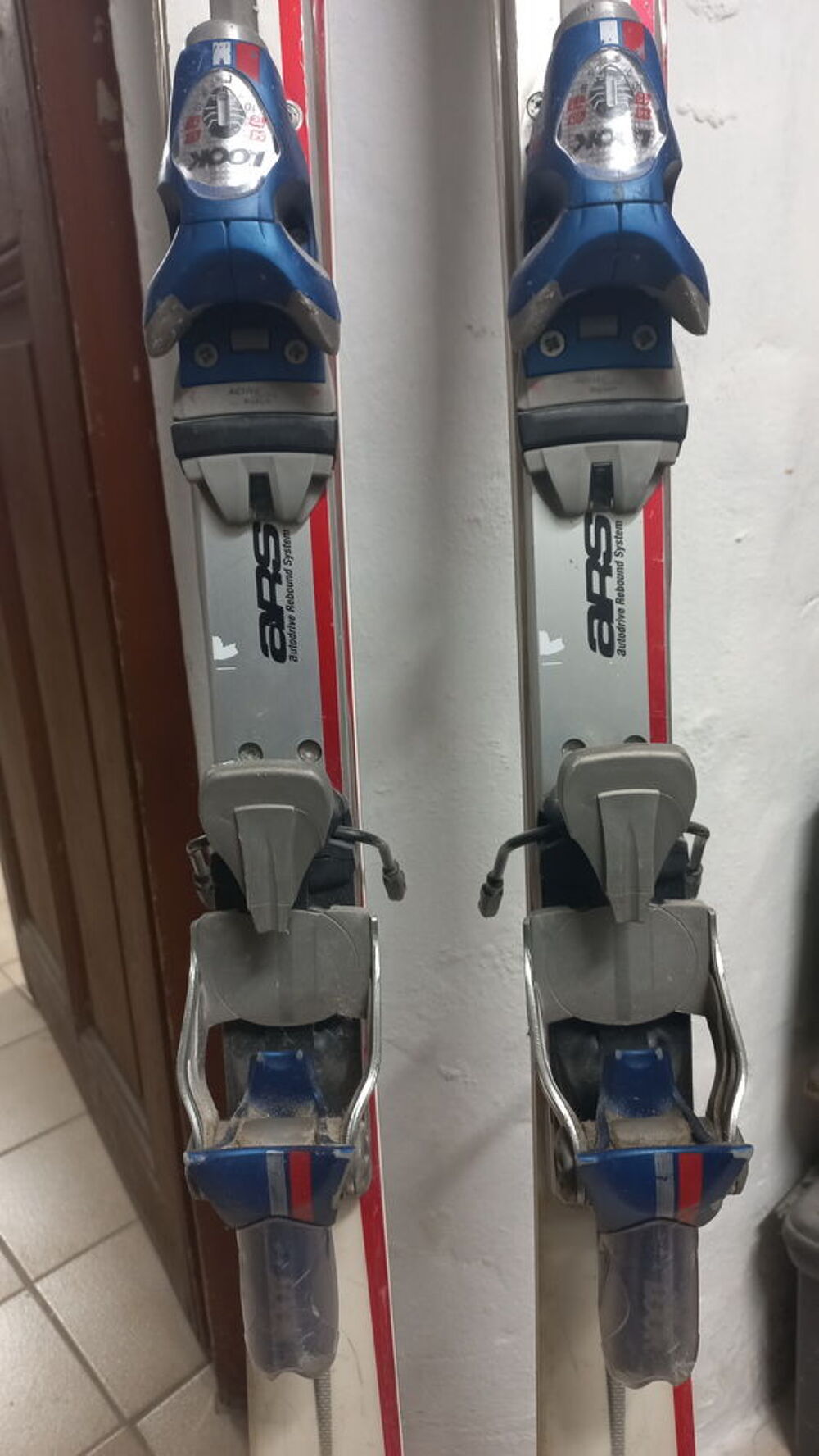 SKI - PAIRE de SKI OmeCarve 10 Dynastar Sports