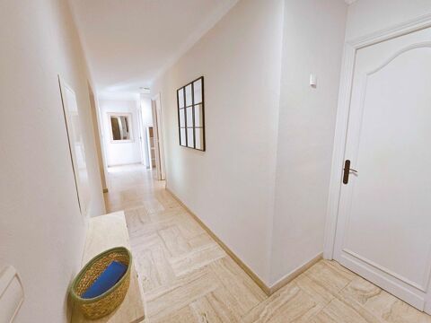  Appartement � louer 4 pi�ces 124 m�
