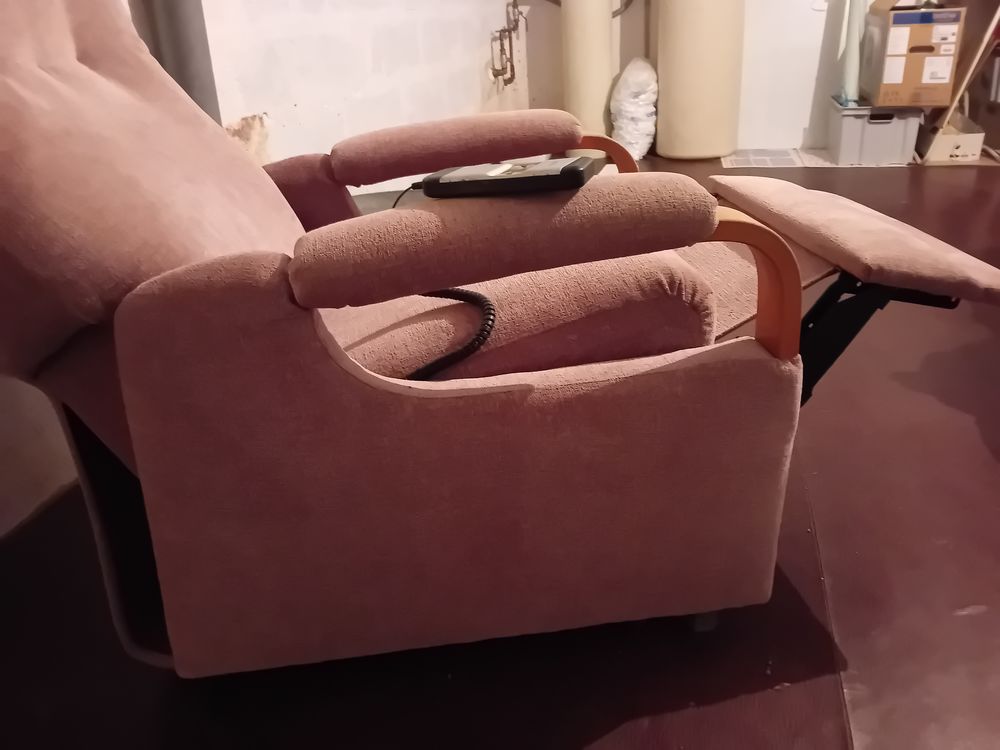 fauteuil relax &eacute;lectrique Meubles