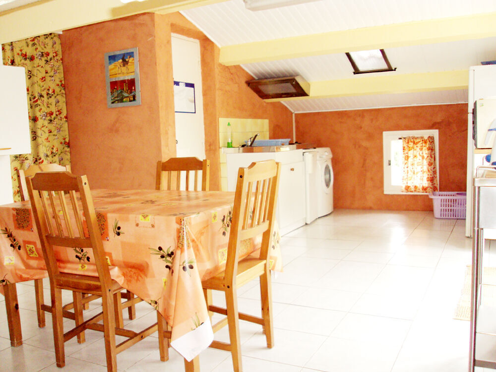 Location Colocation Aix / Éguilles ? 3 chambres 480-520 € CC + parking Éguilles