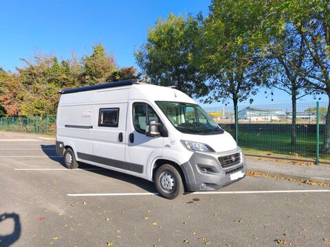 Van am&eacute;nag&eacute; Van am&eacute;nag&eacute; 2015 occasion Saint-&Eacute;tienne-de-Montluc 44360