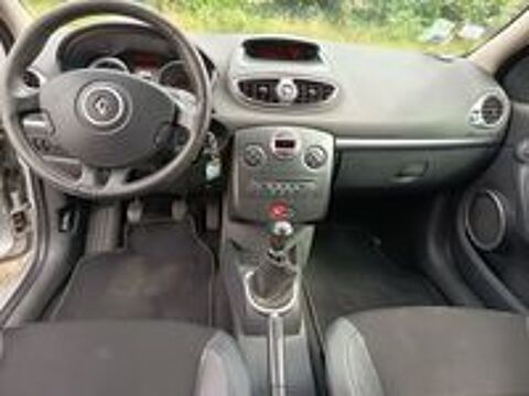 Clio III Clio 1.5 dCi 85 eco2 Dynamique 2008 occasion 57700 Hayange