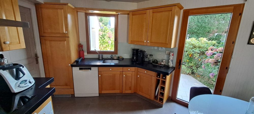 Cuisine am&eacute;nag&eacute;e Meubles