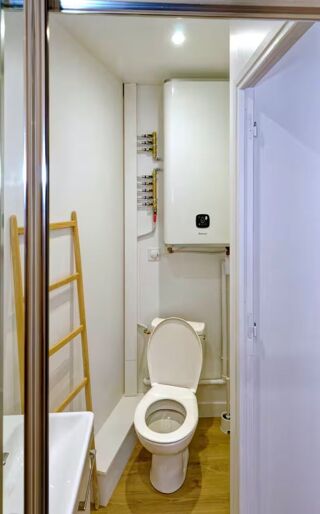 Location Appartement Superbe Studio meublé 35 m² Rue Albert Thomas Paris 10e Paris 10