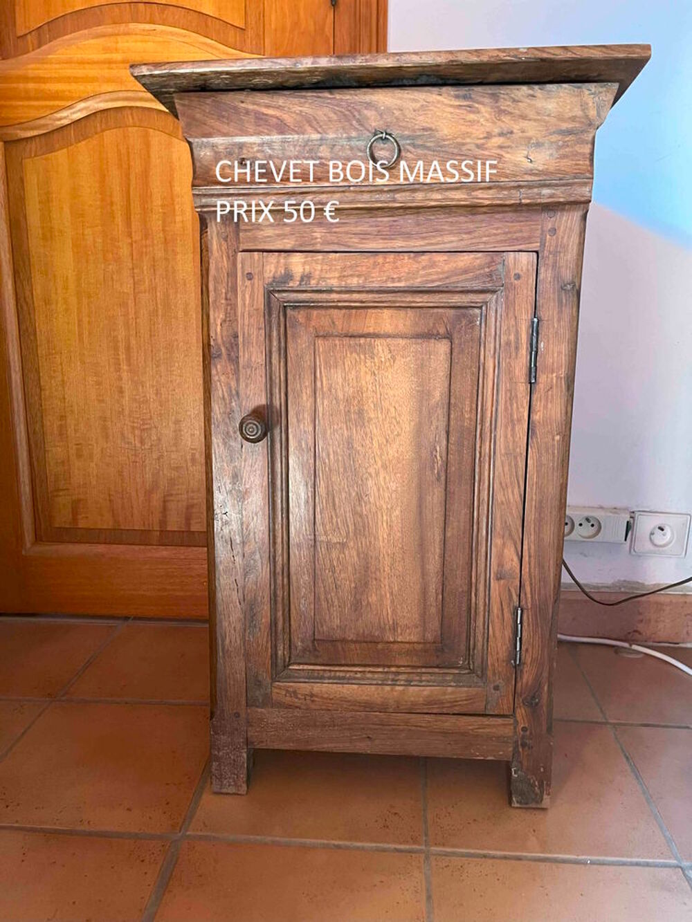 CHEVET ANCIEN Meubles