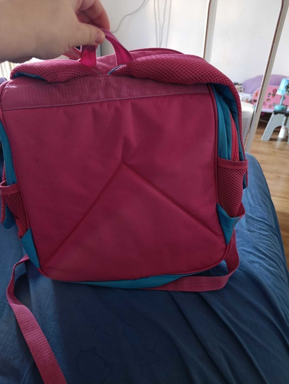 cartable neuf avec trousse offert reine des neige Jeux / jouets