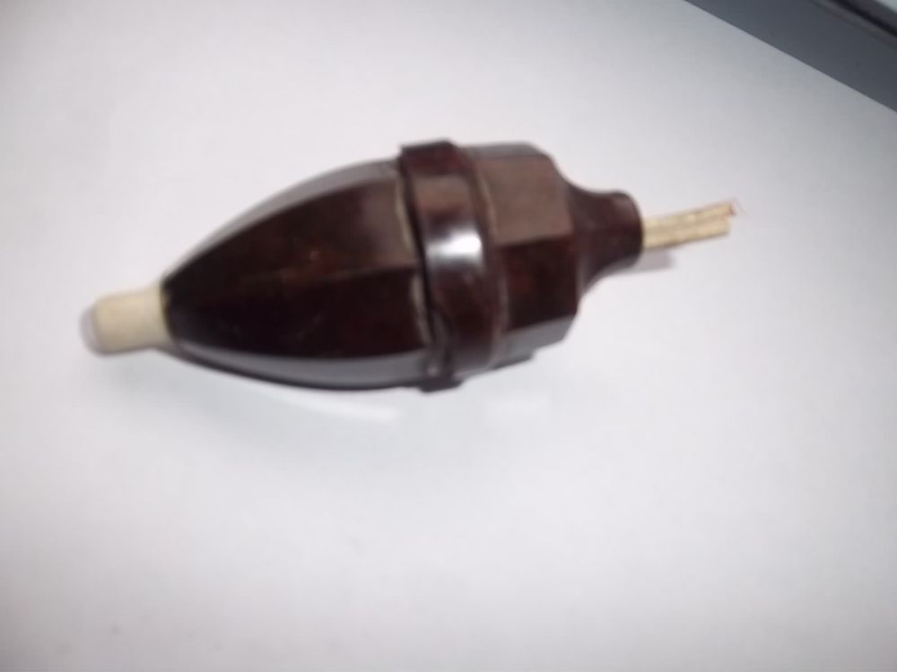 bouton bak&eacute;lite 