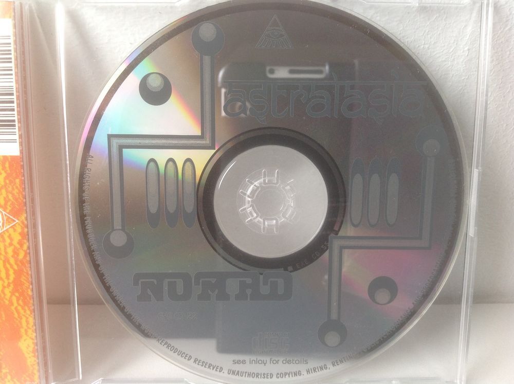 ASTRALASIA NOMAD CD Envoi Possible
CD et vinyles