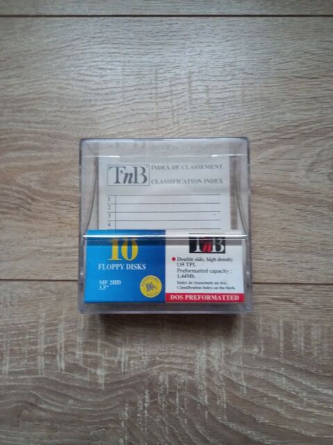 Boite de rangement pour 10 disquettes 3 1/2  3 Villiers (86)