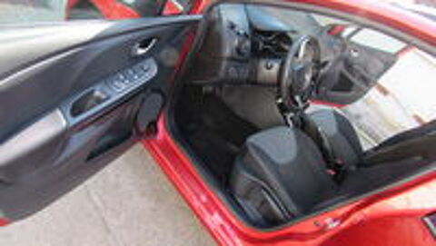 Clio IV Estate Clio Estate IV TCe 120 Intens EDC 2015 occasion 94500 Champigny-sur-Marne