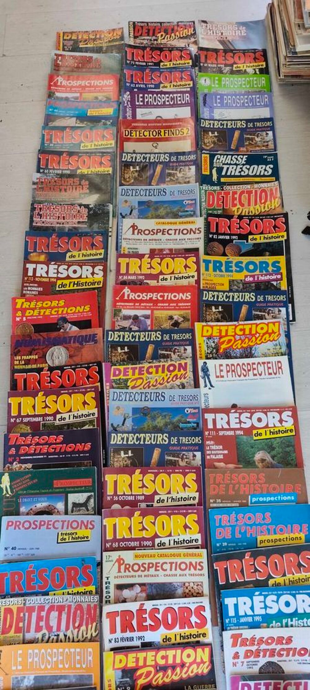 Lot de 83 Magazines Prospection D&eacute;tecteur Livres et BD