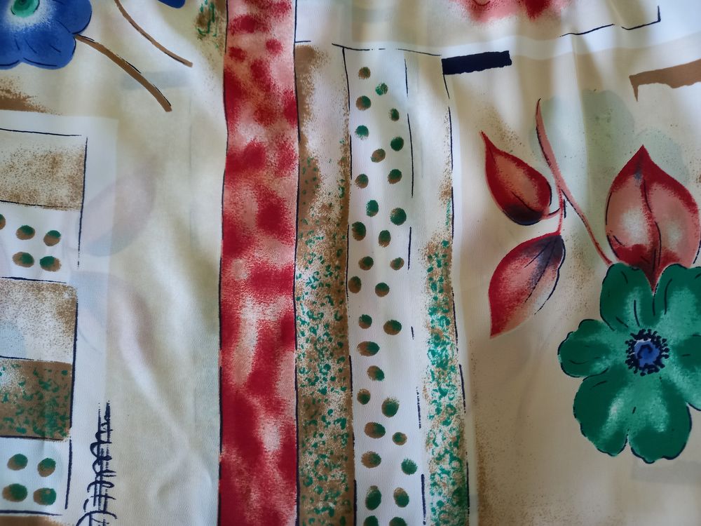 Tunique Chemisier Blouse fonds beige imprim&eacute; fleuri Vêtements