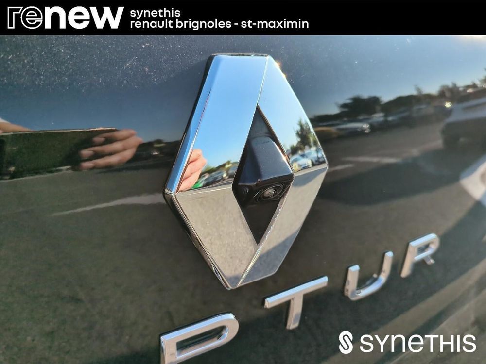 Captur E-Tech Plug-in 160 Initiale Paris 2021 occasion 83170 Brignoles