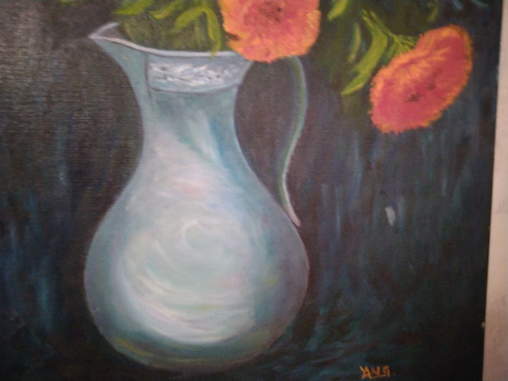 Tableau vase de fleurs sur fond bleu; unique, peint main. Décoration
