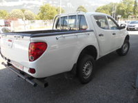 L200 2.5 TD 136 DBLE CAB INVITE 2014 occasion 73420 Drumettaz-Clarafond