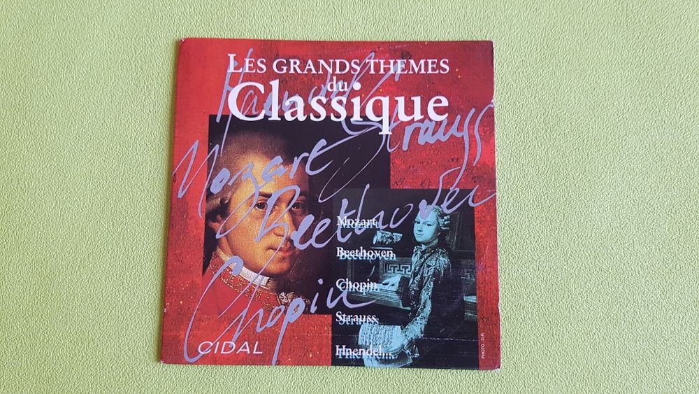 LES GRANDS TH&Egrave;MES DU CLASSIQUE CD et vinyles