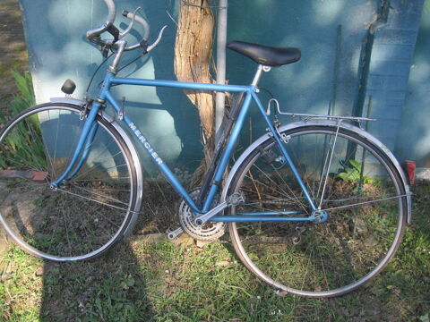 V�lo homme ville/route marque Mercier 90 Abrest (03)