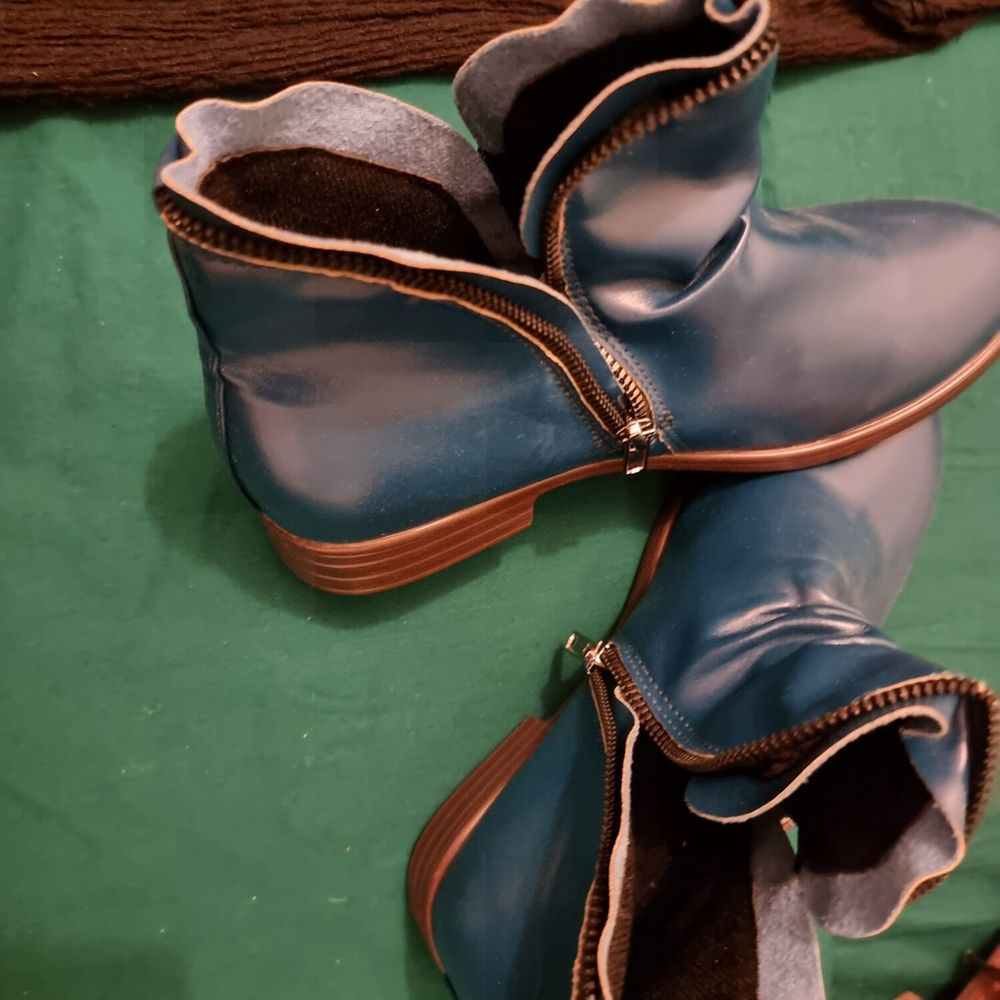 3 paires de bottines Chaussures