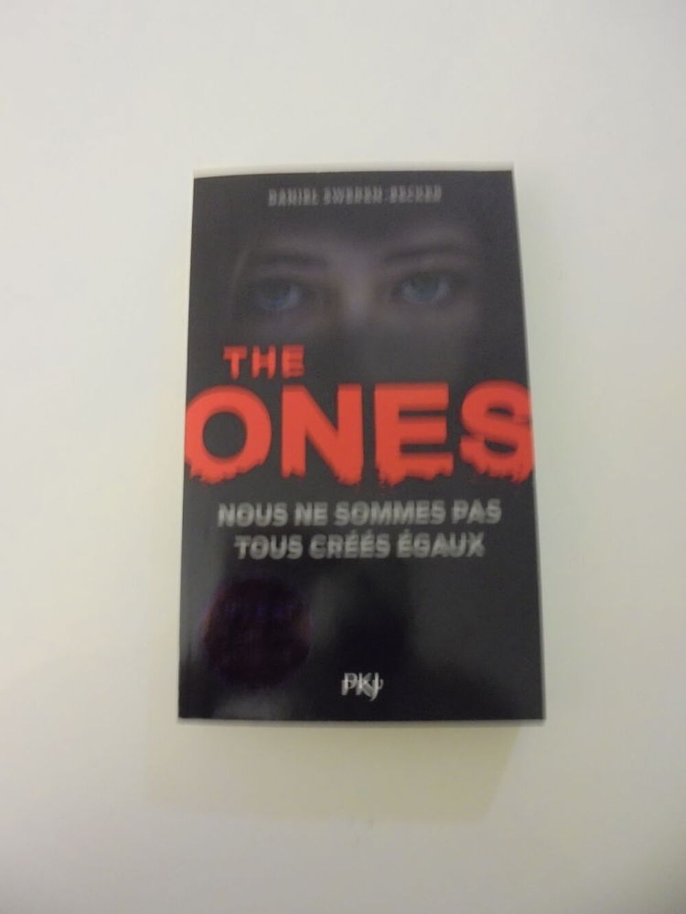 The Ones (107) Livres et BD