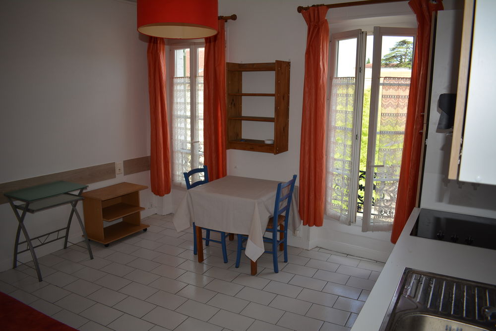 Location Appartement Studio meublé proche Fac et CV Albi