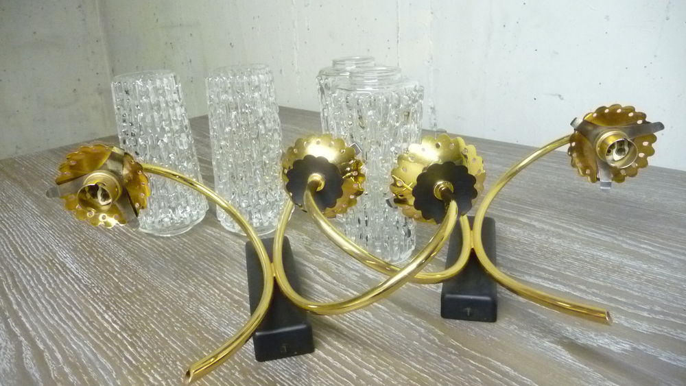 Applique 70 vintage en verre et m&eacute;tal design Décoration