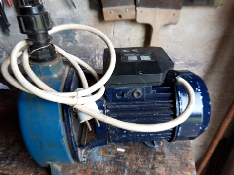 pompe en etat de marche 40 L�e (40)