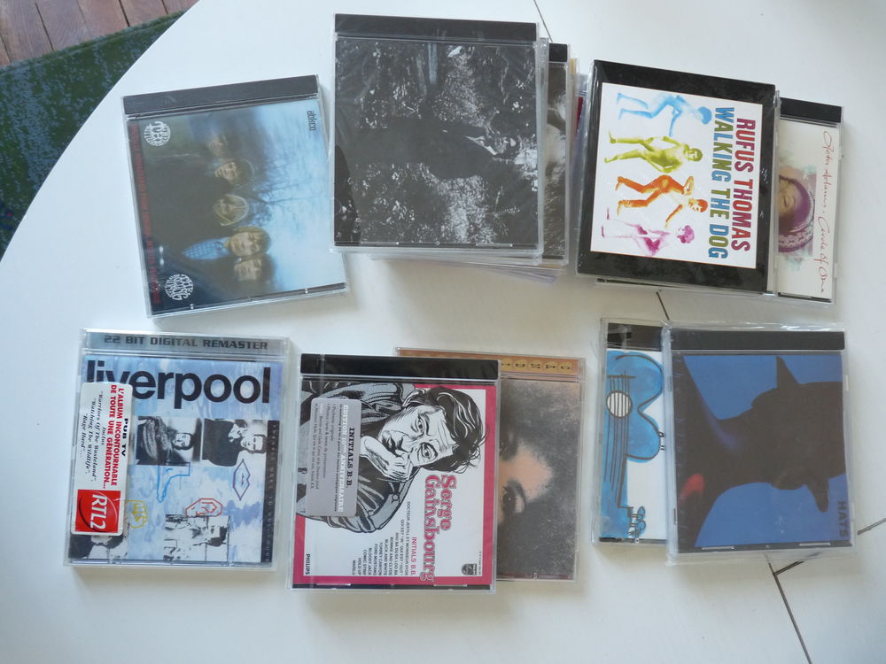 CD NEUFS non d&eacute;ball&eacute;s achet&eacute;s en double par erreur CD et vinyles