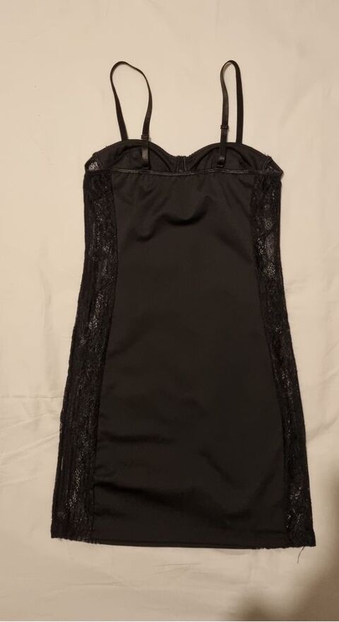 Nuisette noire femme -Taille S 4 Aix-les-Bains (73)