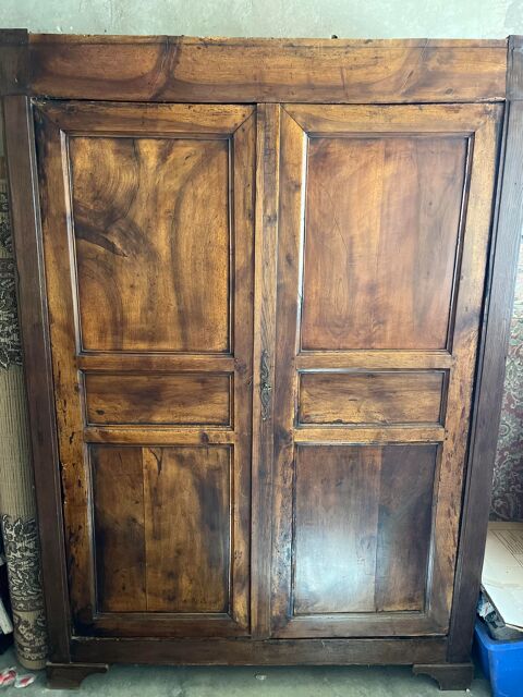 Armoire ancienne 1200 Carpentras (84)