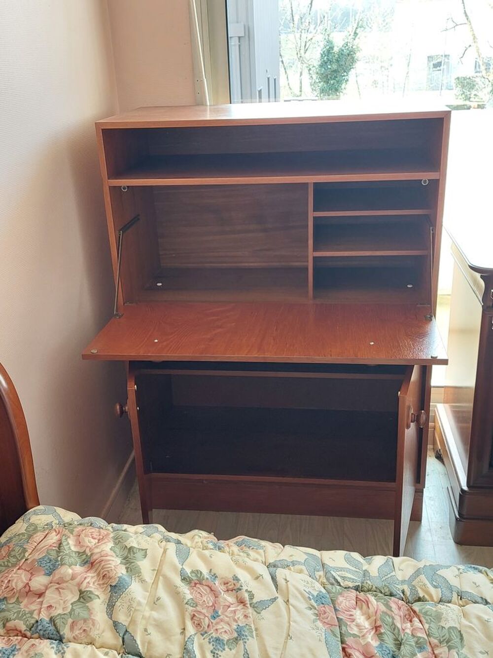 Secr&eacute;taire Placard 200 € Meubles