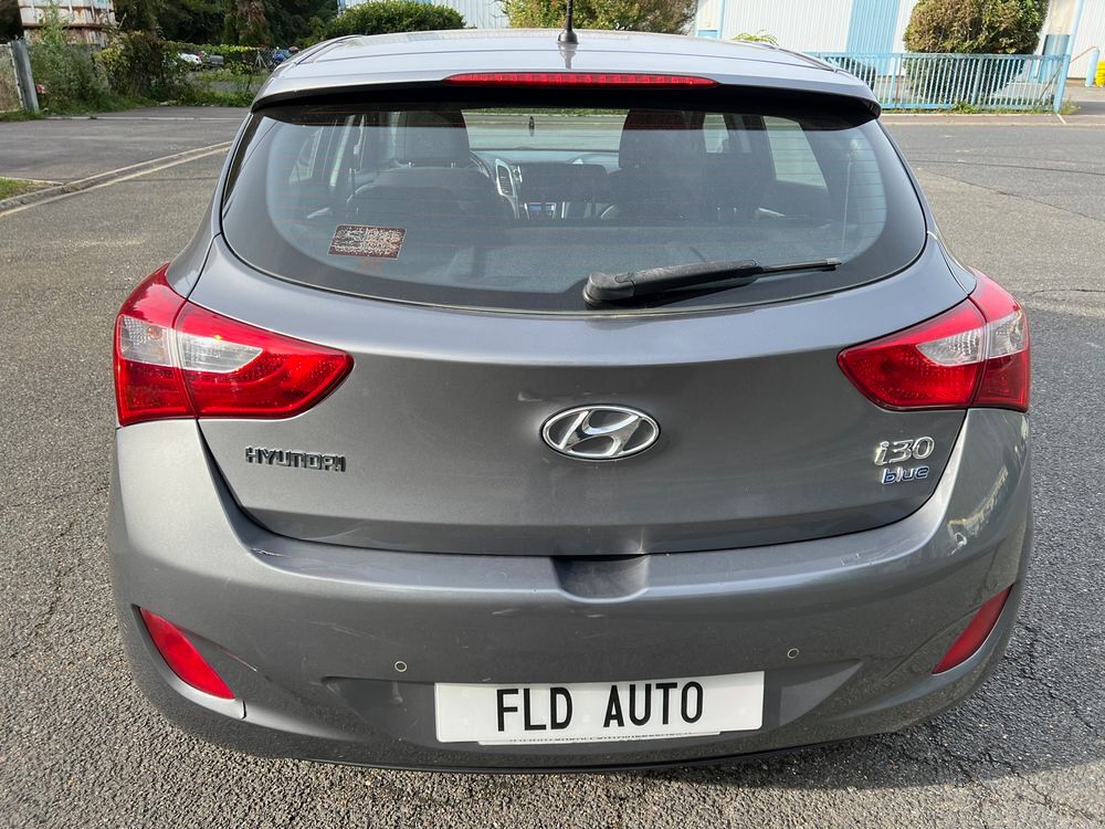 i30 1.6 CRDi 110 Blue Drive Pack Inventive 2013 occasion 77130 La Grande-Paroisse