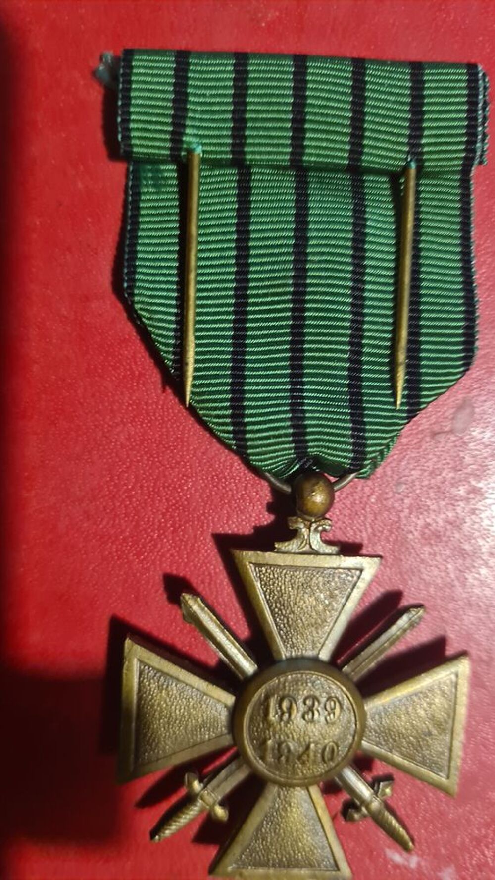 M&eacute;daille Croix de Guerre 1939-1940 avec citation - Vichy. 