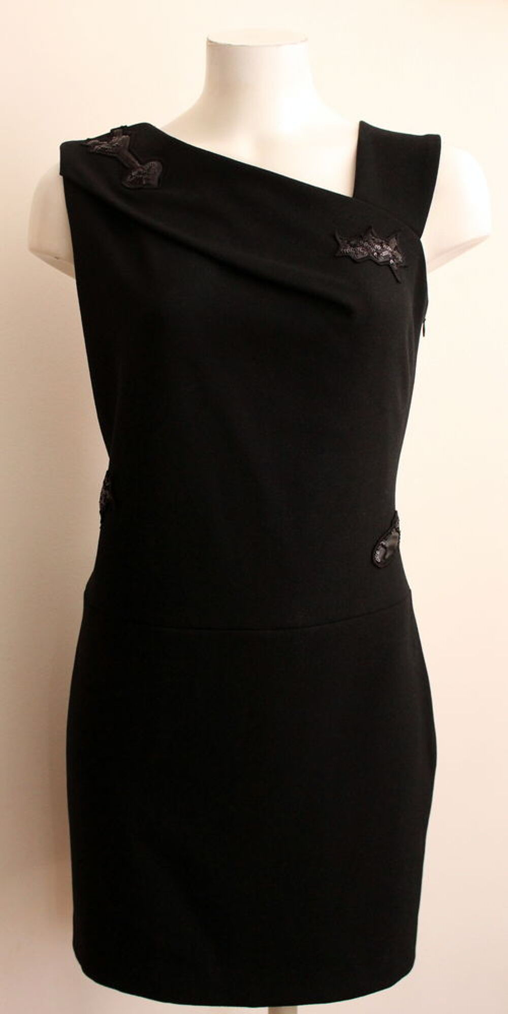 Robe noire KARL LAGERFELD T.40 Fr Vêtements