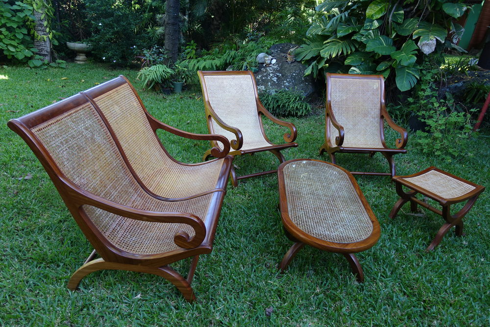 Salon cr&eacute;ole en IROKO Meubles