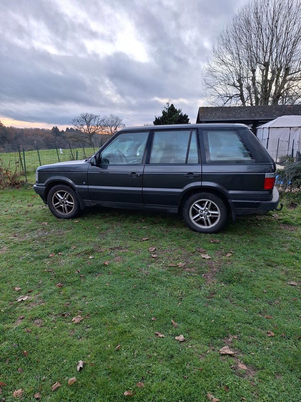 Range Rover 4.6 V8 Vogue A 2000 occasion 24450 La Coquille
