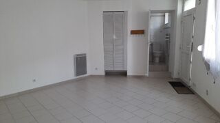  Appartement à louer 1 pièce 27 m²