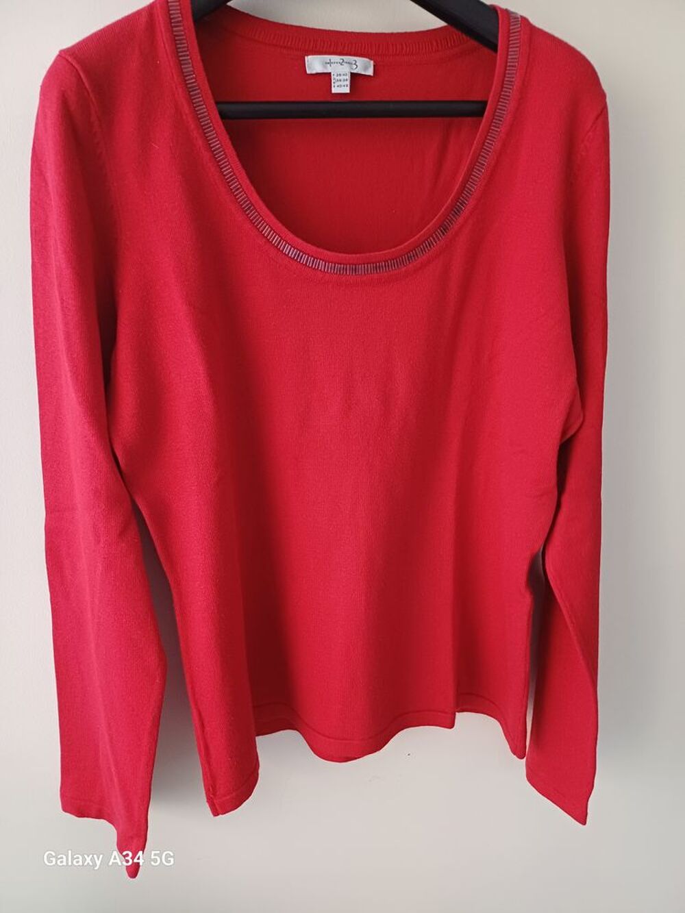 Pull rouge Vêtements