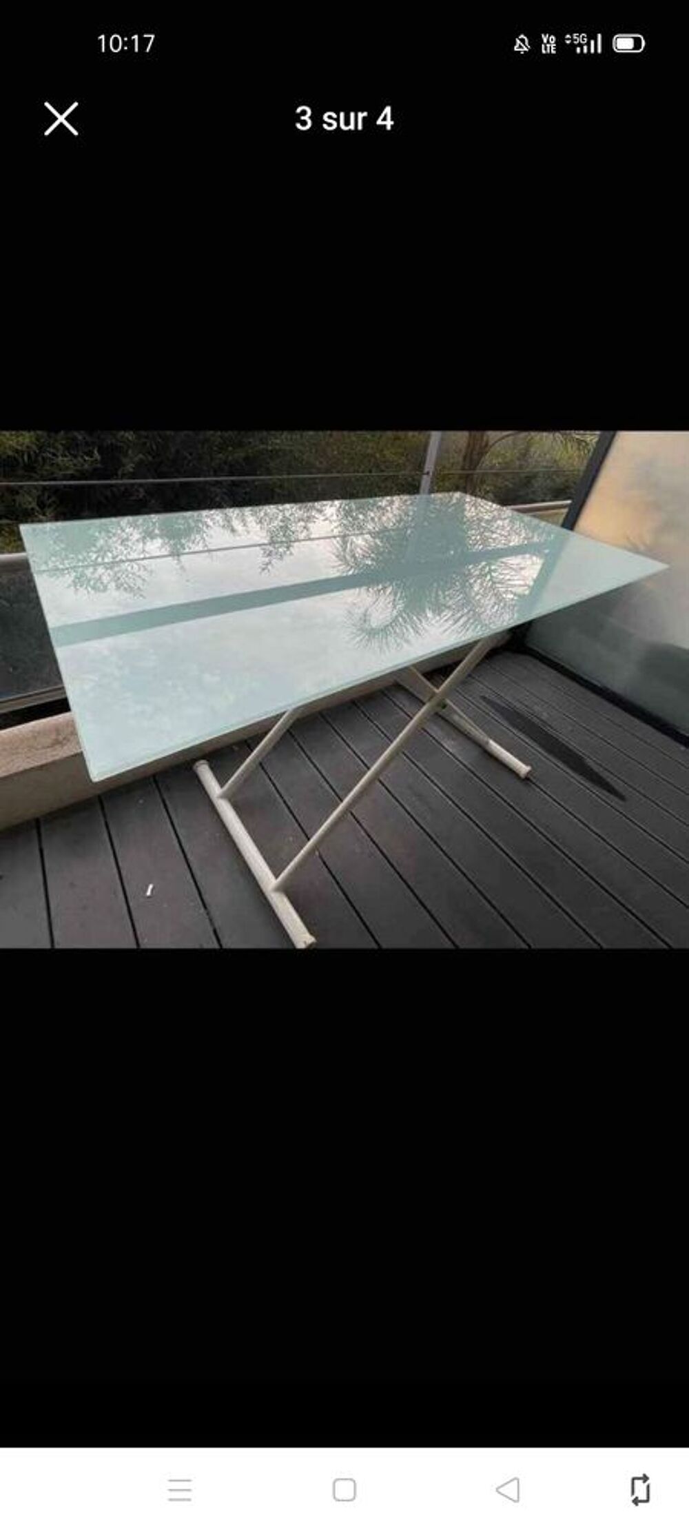 Table basse r&eacute;glable 
Meubles