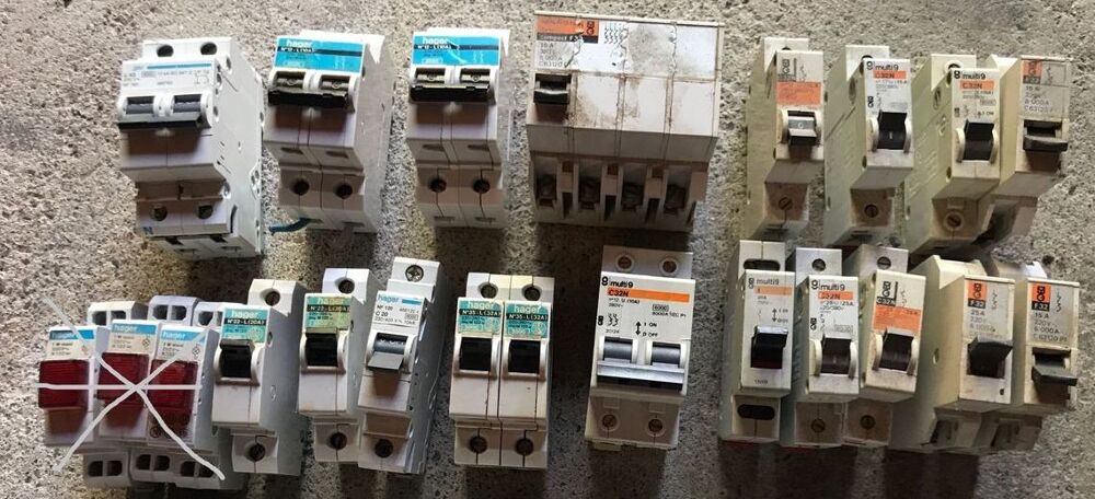 disjoncteurs modulaires Bricolage