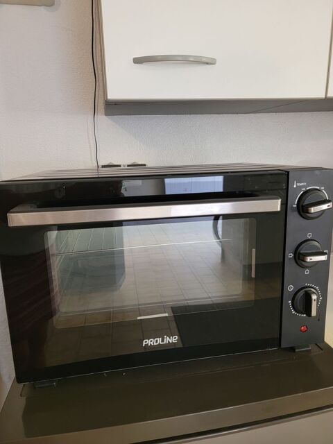 Four 35 Br�viandes (10)