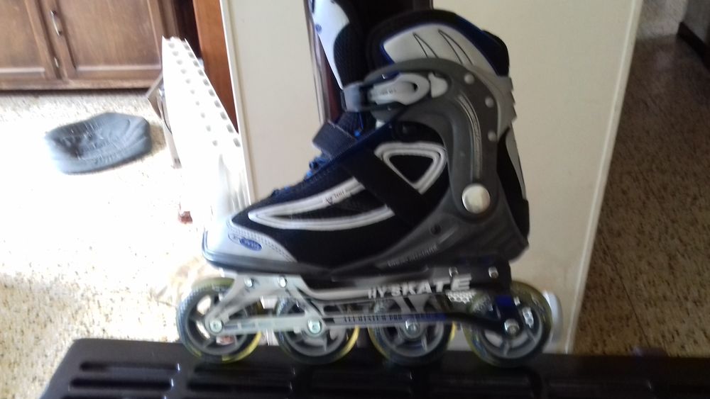 Lot de 2 Rollers T 42 Semi-Professionnels Sports