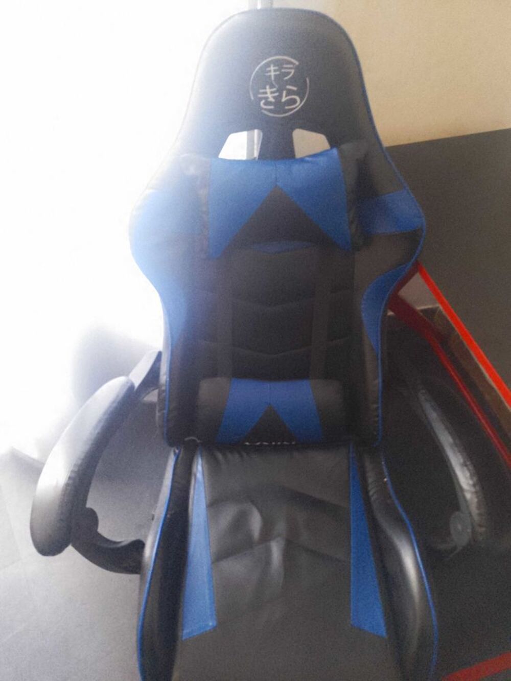 table gaming une chaise gaming Meubles