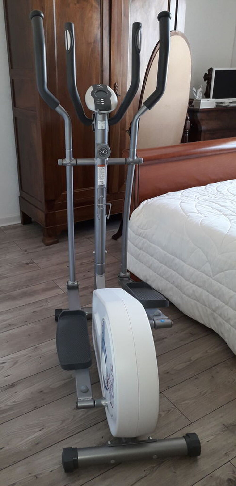 VELO D APPARTEMENT Vélos
