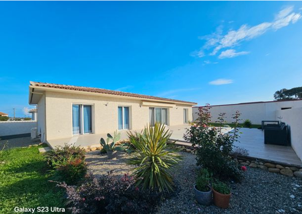 Vente Maison Villa de plain-pied avec piscine ? Prunelli-di fiumorbo Prunelli-di-fiumorbo