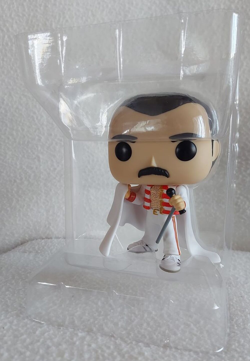 Freddie Mercury Pop 414 Boite D' Origine 2024 Hauteur 9,5 cm 