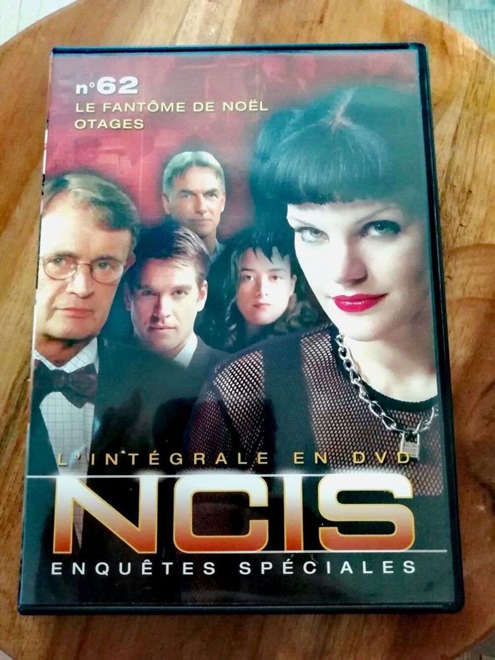 NCIS Enqu&ecirc;tes Sp&eacute;ciales n&deg;62 &Eacute;pisodes 11 et 12 Saison 6 DVD et blu-ray
