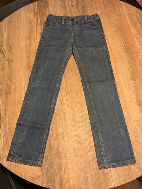 Jean enfant gar�on �� Tape � l ?il � 5 Saleilles (66)