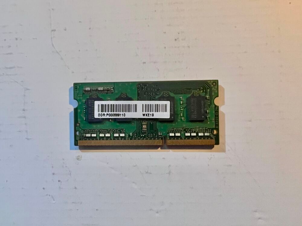 Samsung - m&eacute;moire vive RAM 4Go DDR3L - PC3-12800S - 1600MHz Matériel informatique